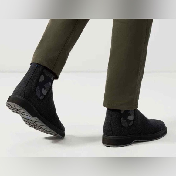 Rothy's Merino Wool Knit Chelsea Boots Mens 12 Dark Gray Black Camo sustainable - Picture 11 of 12